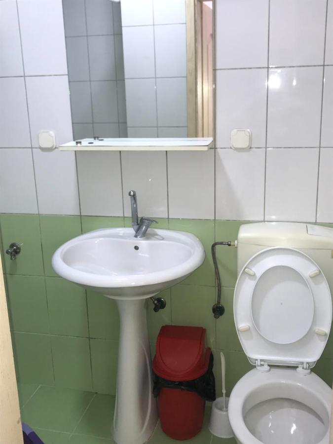 Sani Suteren Apartment Skopje Bagian luar foto