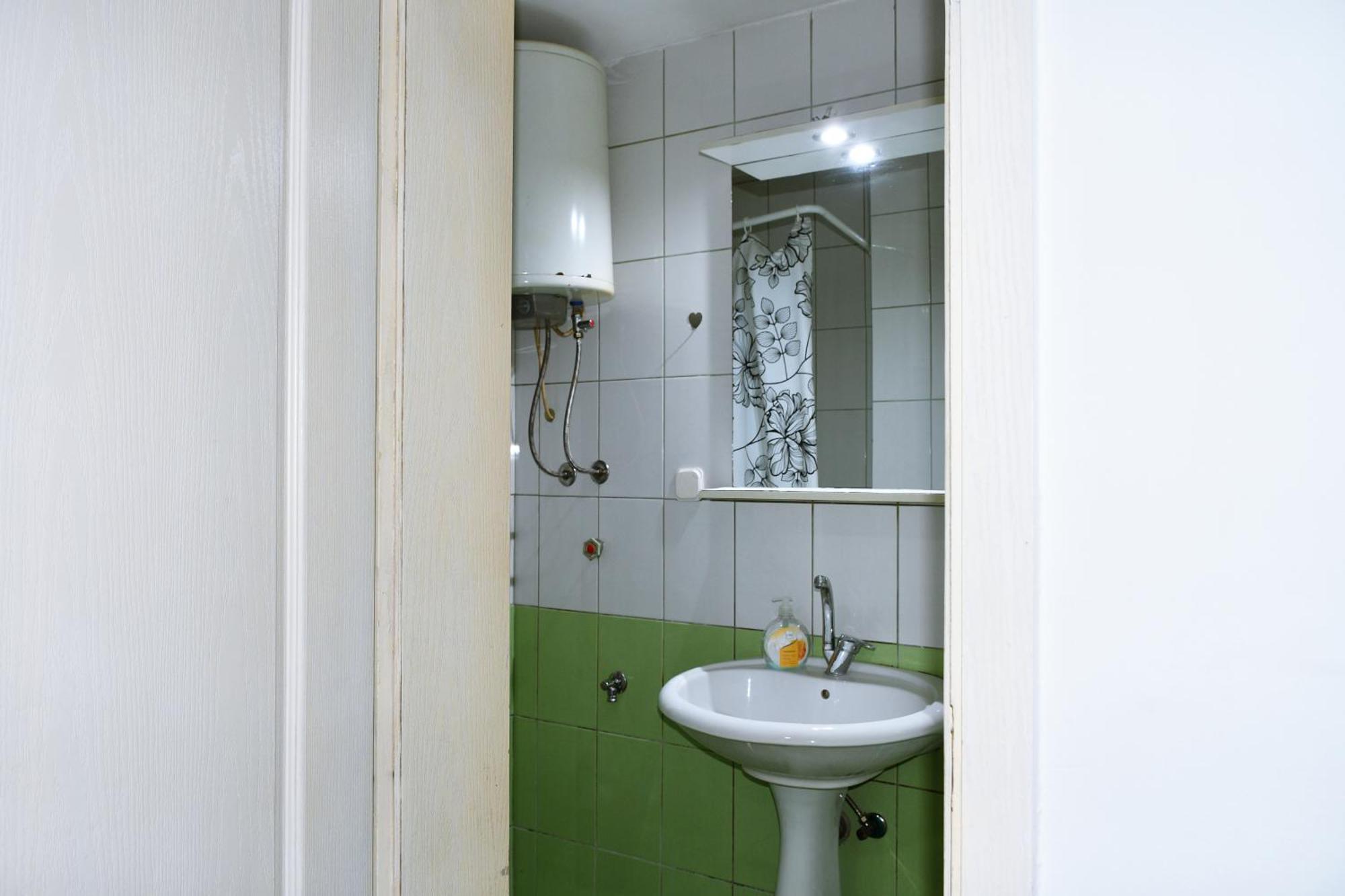 Sani Suteren Apartment Skopje Bagian luar foto