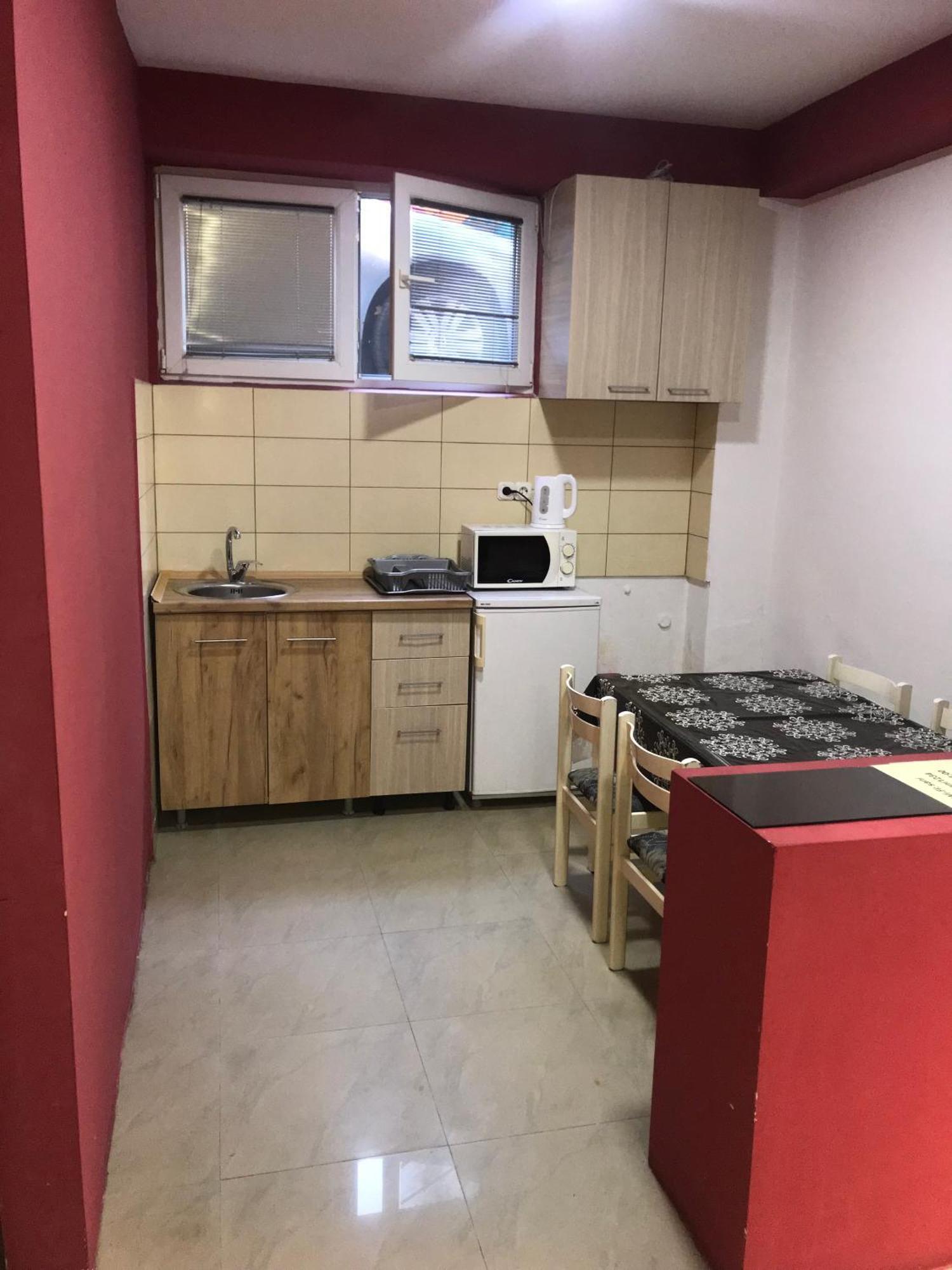 Sani Suteren Apartment Skopje Bagian luar foto