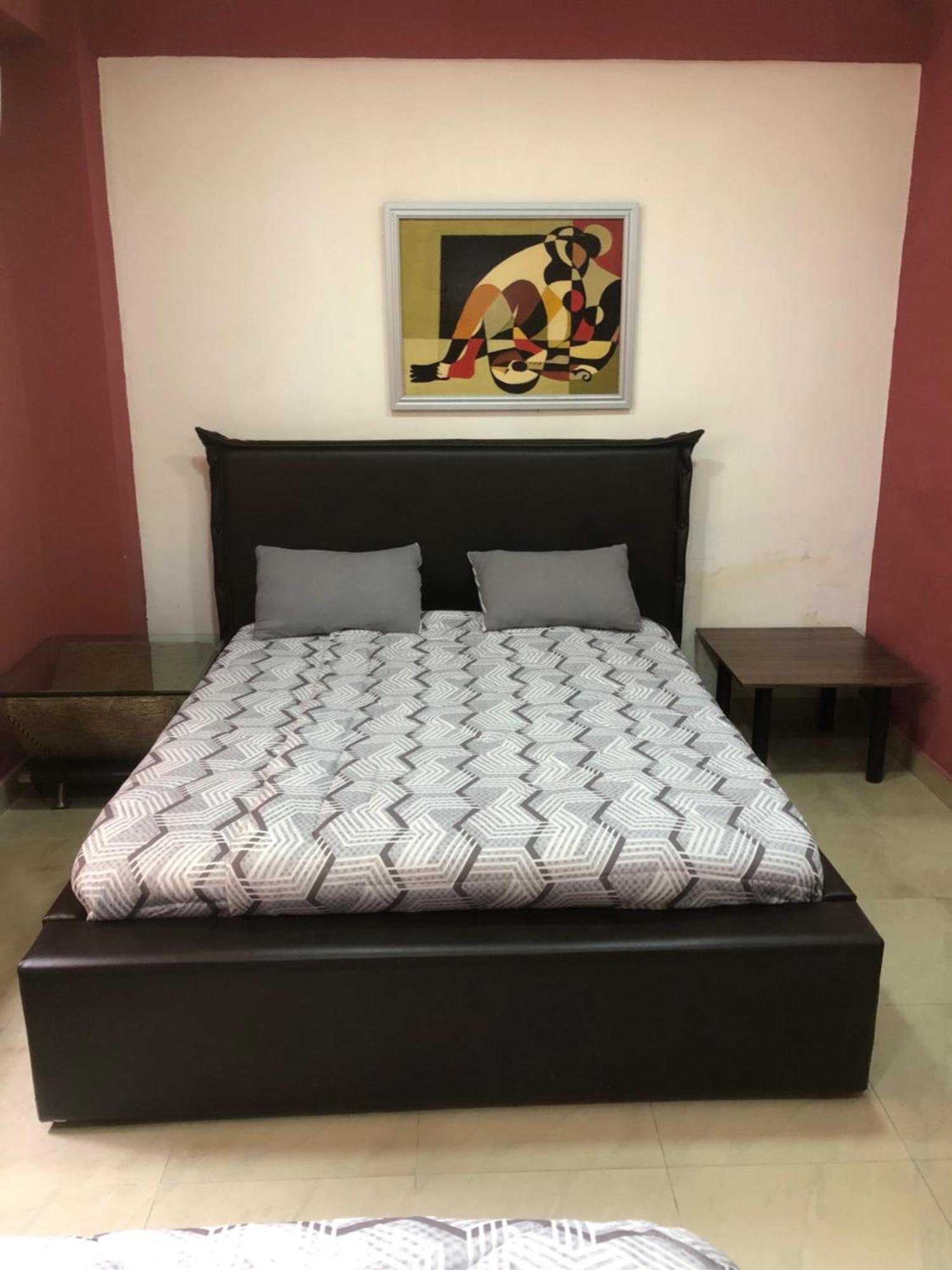 Sani Suteren Apartment Skopje Bagian luar foto